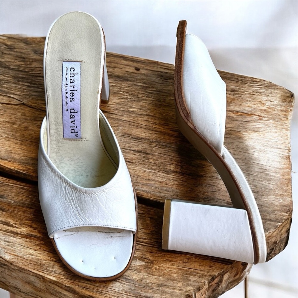 Charles David White Leather Sandals Sz 5.5 Block Heel Slides Made in Spain Chic